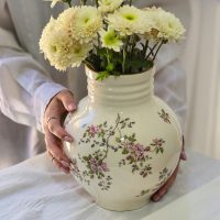 گلدان بزرگ خمرهای شکوفه